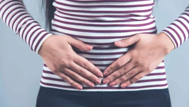 Prirodno lečenje vaginalnih infekcija: Uloga propolisa i ekstrakta hajdučke trave