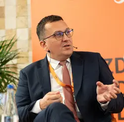 Prof. dr Janko Samardžić: Zašto vakcina protiv gripa ne deluje isto kod svih?